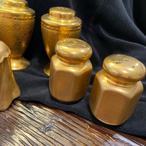 ‼️SOLD‼️Collection S&P Gold Plated Shakers - Picture 9 of 11